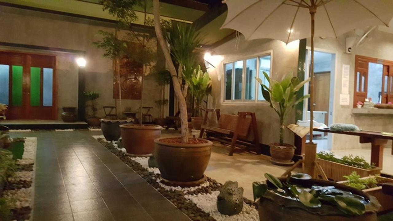 Pk Hostel Phra Nakhon Si Ayutthaya Exterior photo